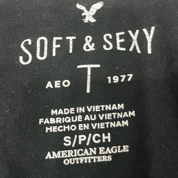 American eagle tshirt ❤️‍🔥 - Picture 6 of 7